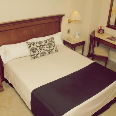 Howard Johnson Hotel 9 De Julio Avenue Buenos Aires Dış mekan fotoğraf