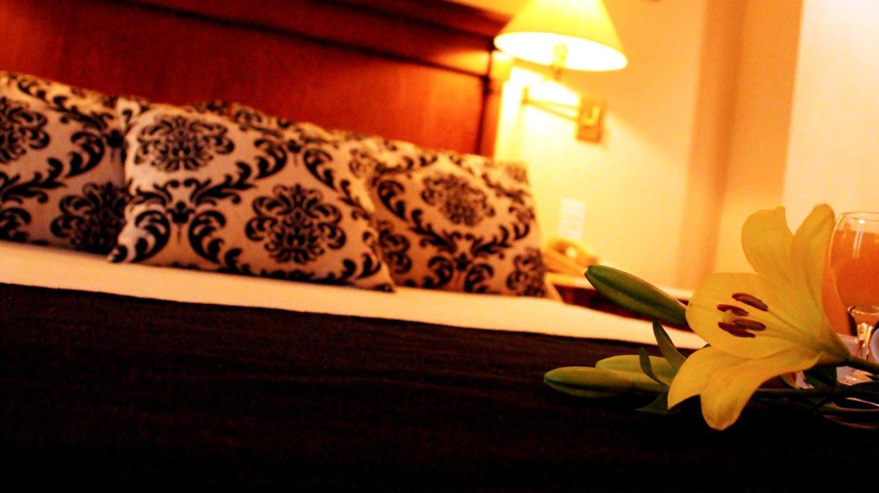 Howard Johnson Hotel 9 De Julio Avenue Buenos Aires Dış mekan fotoğraf