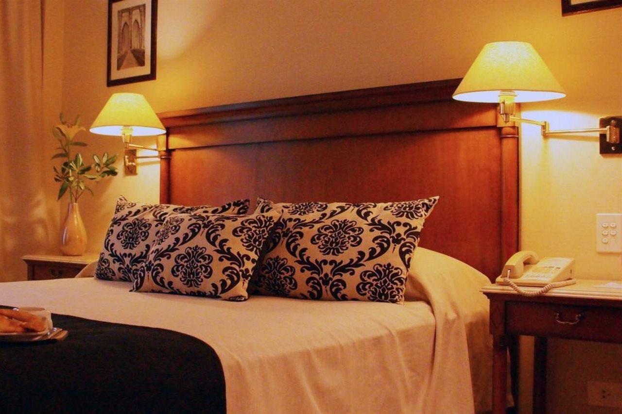 Howard Johnson Hotel 9 De Julio Avenue Buenos Aires Dış mekan fotoğraf